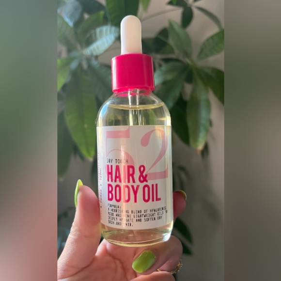 Miim Miic 52 by Melanie Martinez Crybaby - Picture 1 of 2